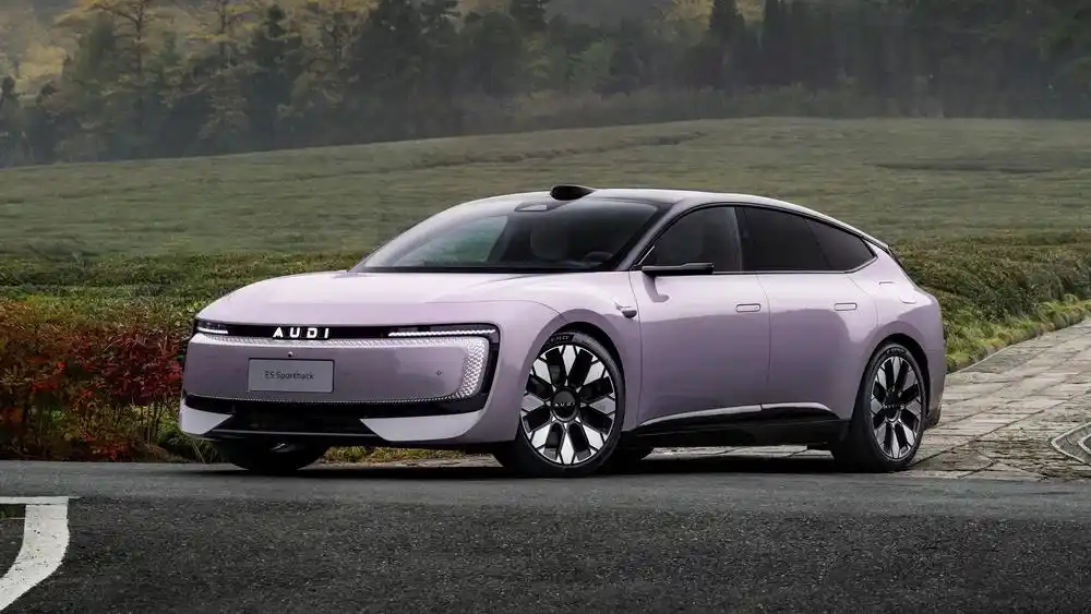 ⚡️听说没？奥迪这回搞了辆纯电“大块头”——AUDI E SUV概念车！这车就像