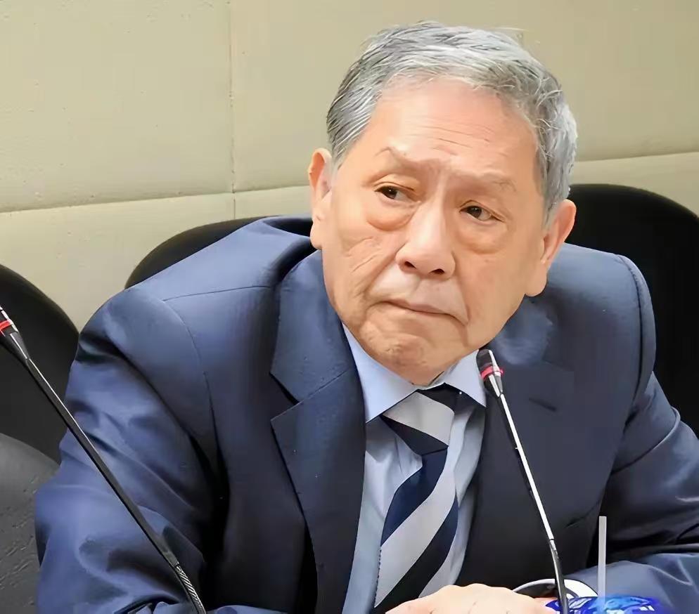 台湾一份调研显示，大部分民众不愿统一，对此，台湾退役中将帅化民语出惊人：“如果九