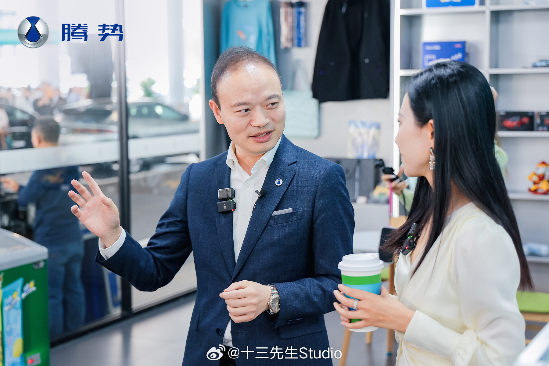 全新腾势Z9GT首台交付了，交付的这台是闪充旗舰型，纯电续航1036km那个版本