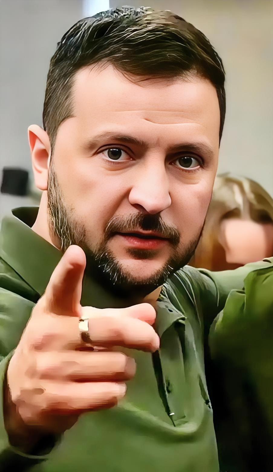 泽连斯基的心估计凉透了，自己打了快四年了，就是想加入北约，结果突然发现，加入北约