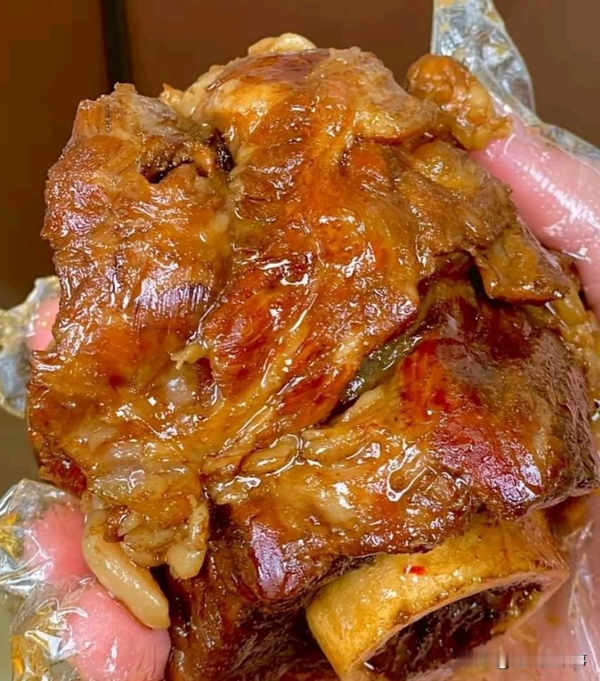 在东北三省什么菜算硬菜，这个疑问是昨天大学同学来了，19年没看见了，他家是桂林的