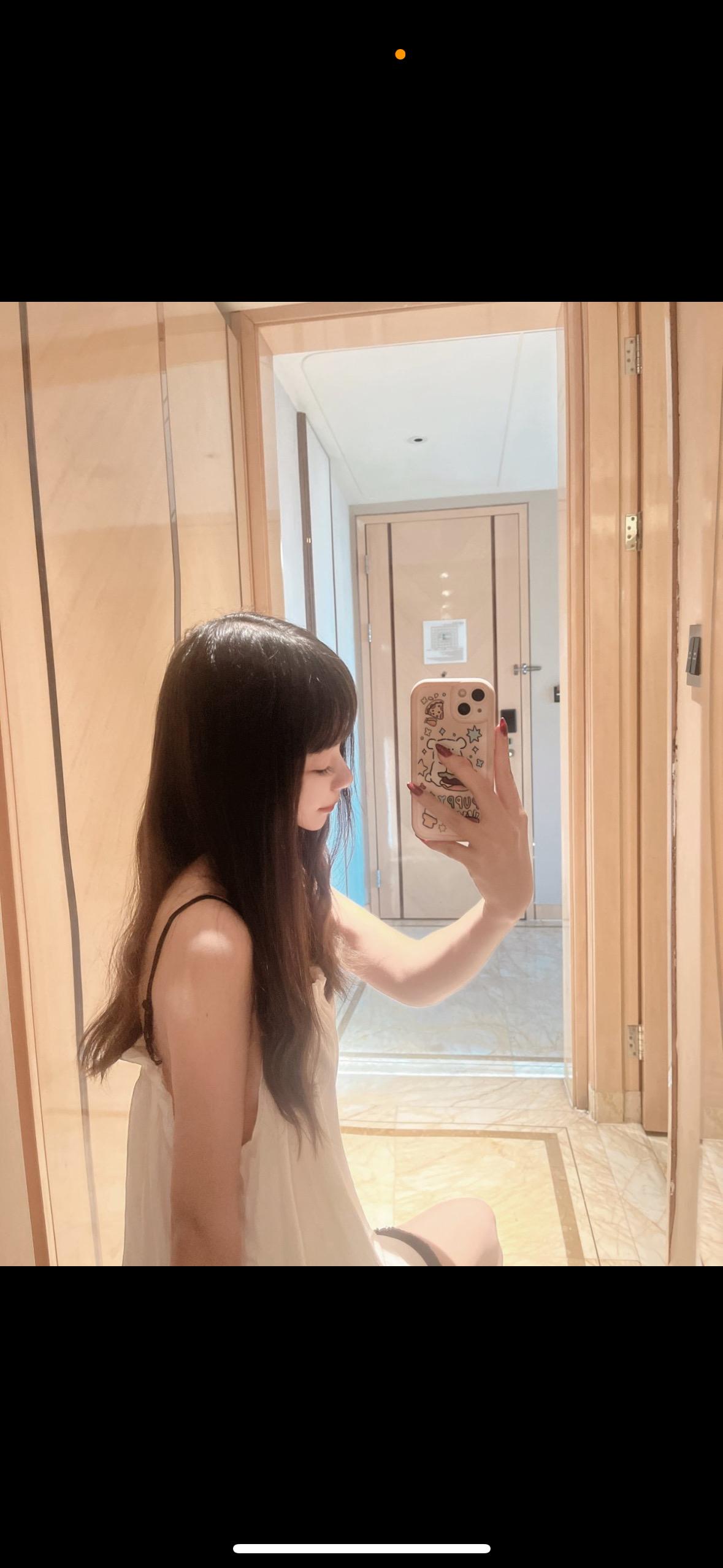 现在才发现人生难得是有一位引导型恋人，而不是情绪对抗型的怨偶