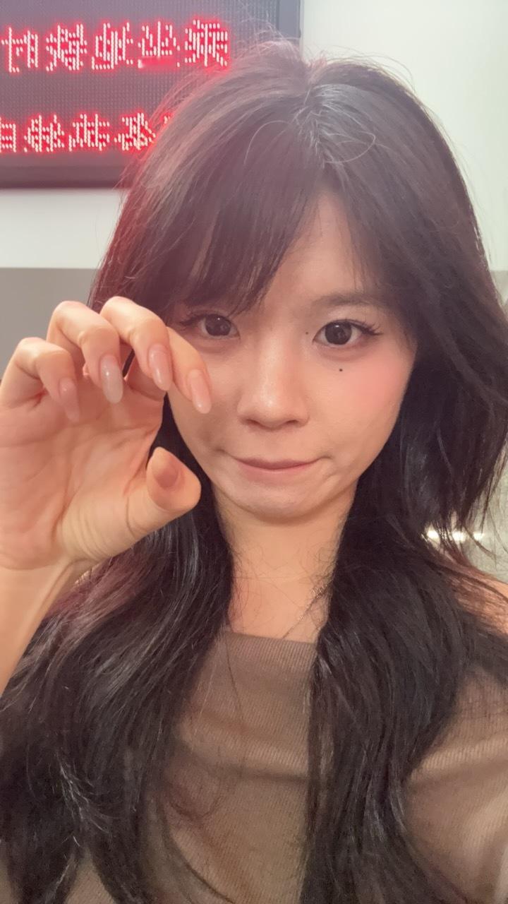 七点半自然醒感觉人生已被毁。 ​​​