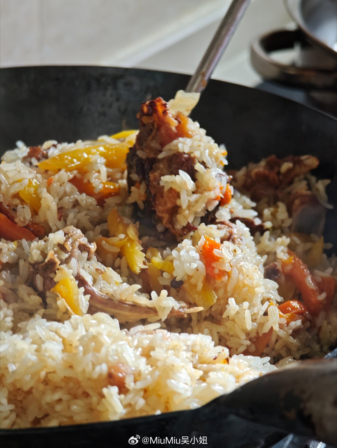 好好吃饭的重要性太大了一到周末我们家厨房就开始忙碌起来~今天依然是全广州最好吃的