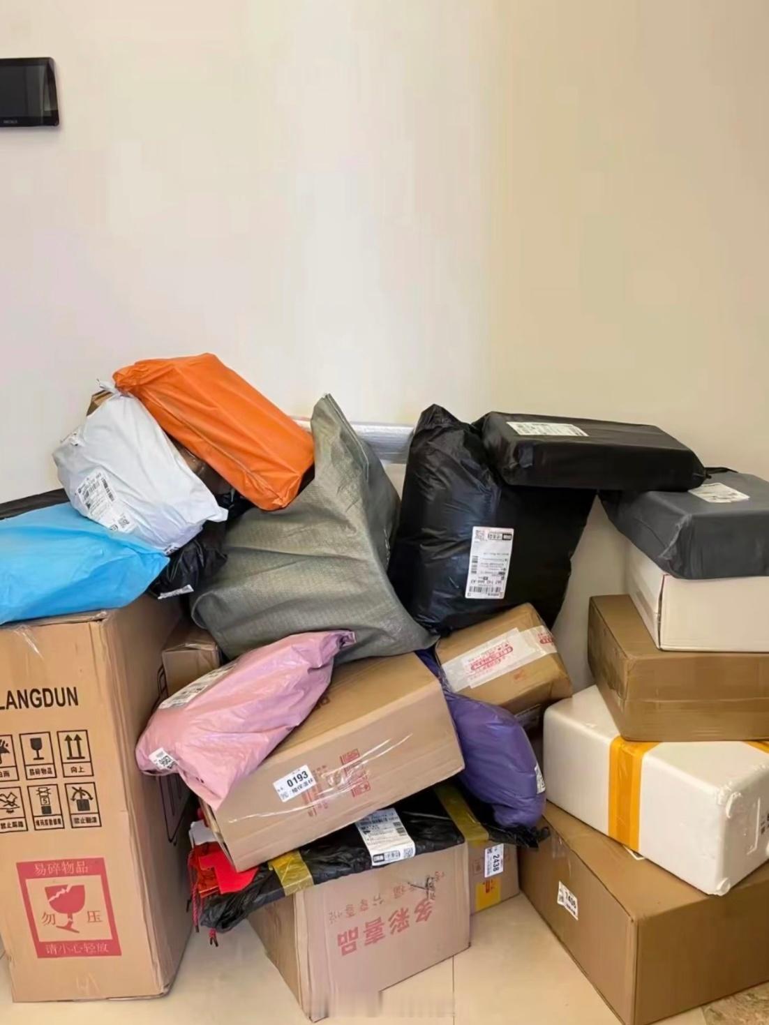 谁懂现货即发的满足感逛了一圈618会场，发现越来越多人和我一样，不再盲目冲超长预