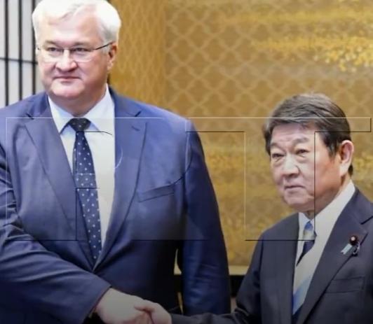 【乌克兰外长访问日本】7月1日，据日本共同社报道，日本外相茂木敏充与乌克兰外长瑟