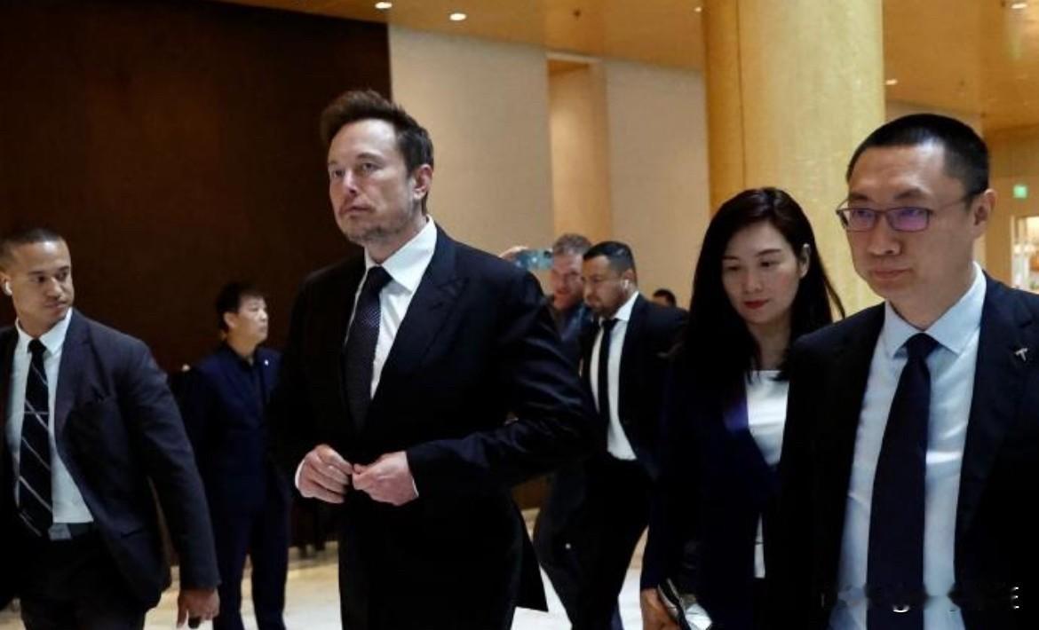 这次中美晚宴，一眼就看出了什么叫“面子给足，底子不交”！
你看，任正非、汪韬、梁