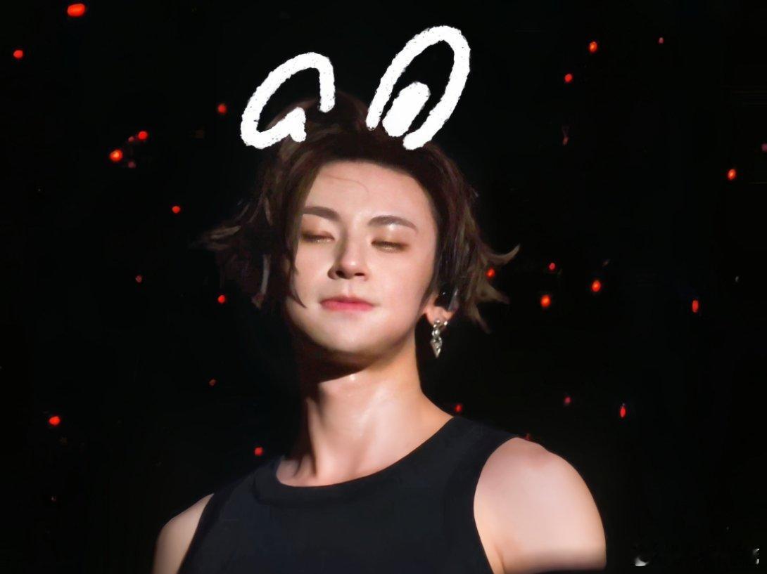 请问是要兔子呢还是猫咪呢🐰🐱小鬼把更多的时间花在音乐上 ​​​