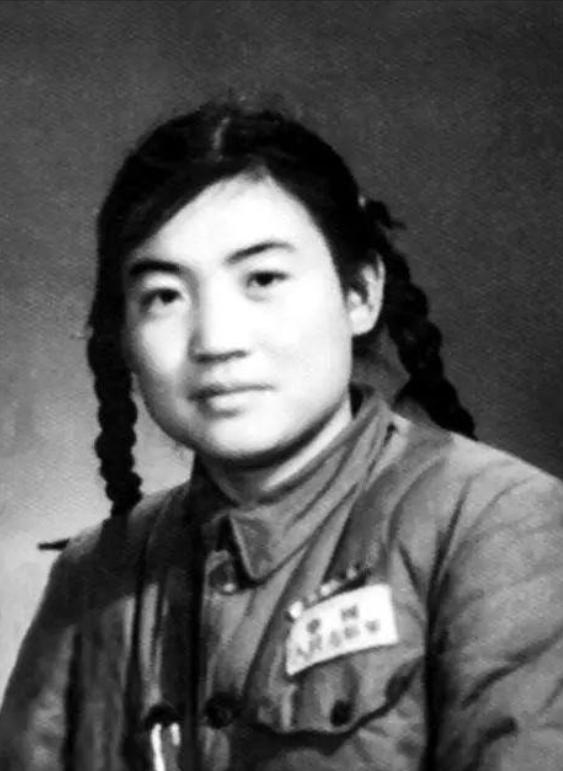 [微风]1994年，“英雄儿女”解秀梅脑梗住院，欠了医院30000元治疗费，医院