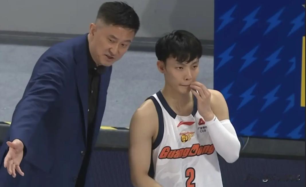广东休赛期大换血！极力抢签NBA3大顶级外援，得到两人就能夺冠

CBA和NBA