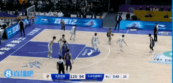 这是励志的故事！[鼓掌][鼓掌][鼓掌][鼓掌]
进球时，全场沸腾！特别是替补席