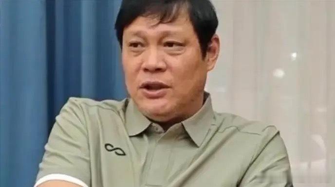 “你们懂个屁！”范大将军这一嗓子，真把国内青训圈的遮羞布扯下来了。近日董路带“东