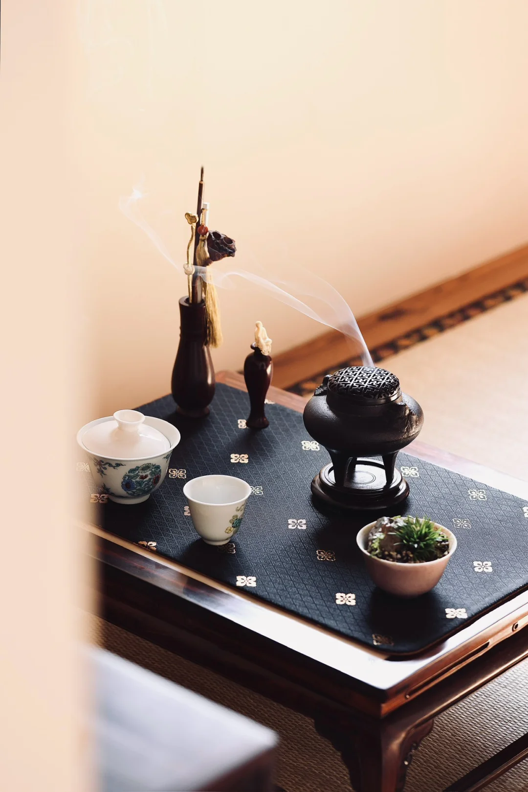 闲时有月，忙时有茶