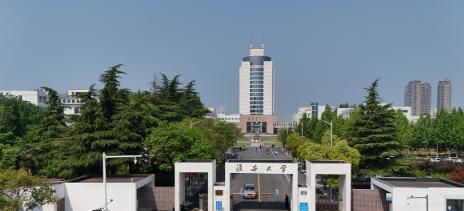 简单来说，江苏的高校分三类：
部属大学：比如南大、东大、南航、河海等，教育部直管