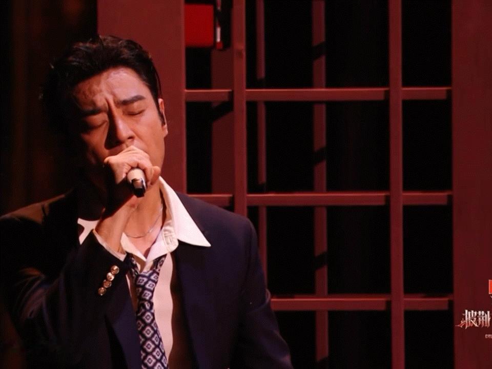 李光洁不愧是全能ACE披荆斩棘观众说“早该演这种”一点不夸张。李光洁把演员对情绪