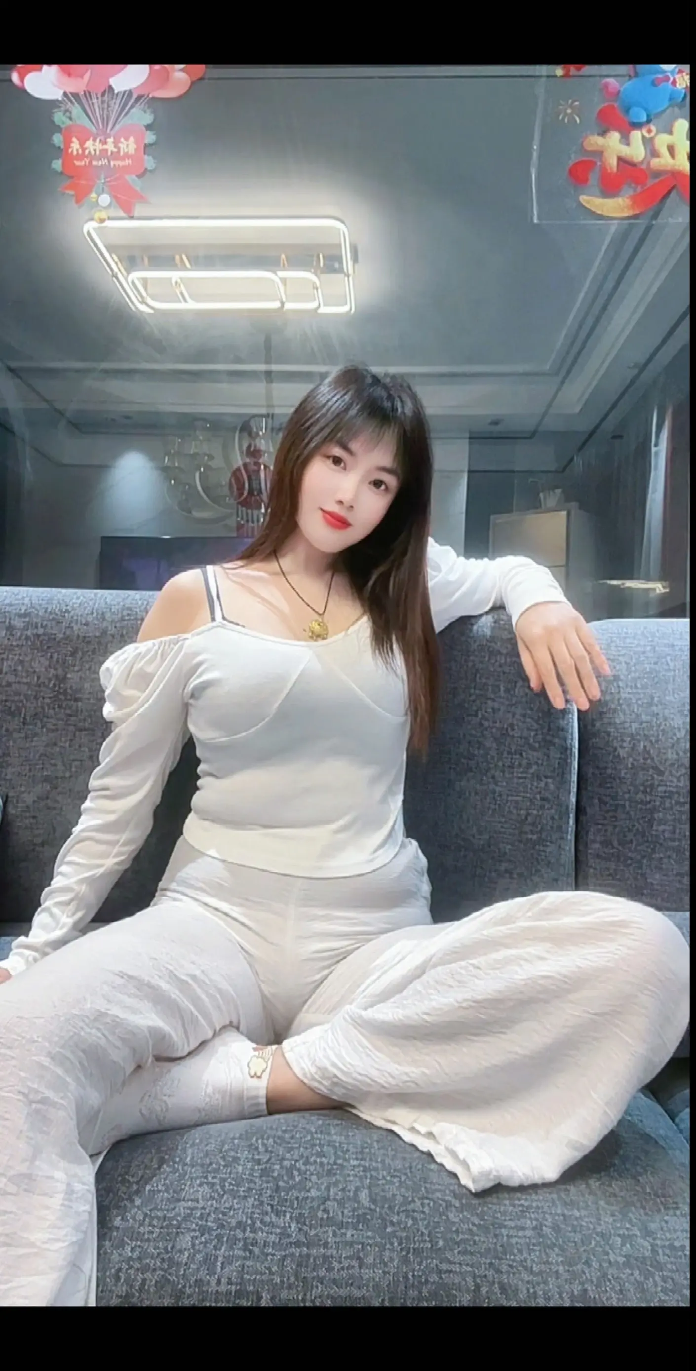 望在不声不响的日子里，换来一个好的转弯，不求事事圆满，但求事事顺心。