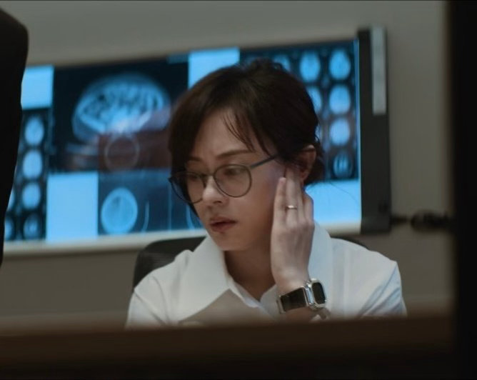 孙俪的戏越品越上头跟着孙俪吃上细糠了孙俪的演技真的后劲十足！在《危险关系》里完全