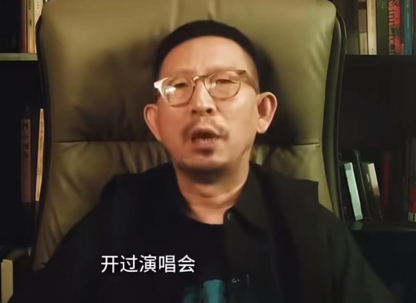 丁太升回应谢娜演唱会争议 他又不是本人，为什么要出来回应？？再说了，他自己也说跨