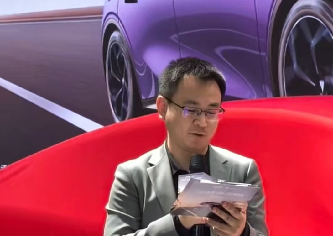 新能源赛道竞争方向全面转变，以用户实际需求为核心打磨产品，安全、好开、耐用，才是