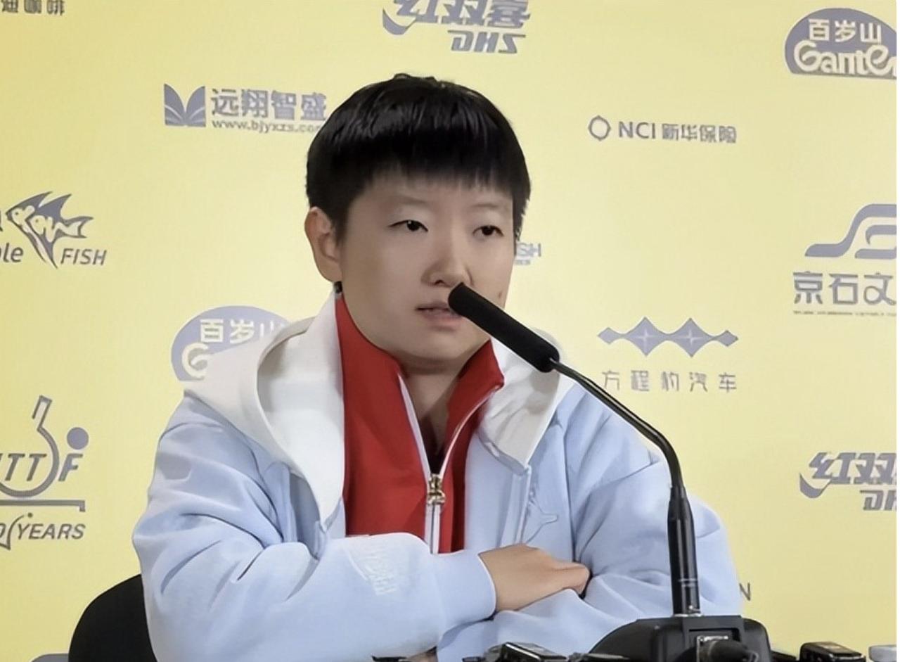 孙颖莎输了，而且还是输了一个名不见经传的外国小将，从昨天晚上的比赛场面来看，输的
