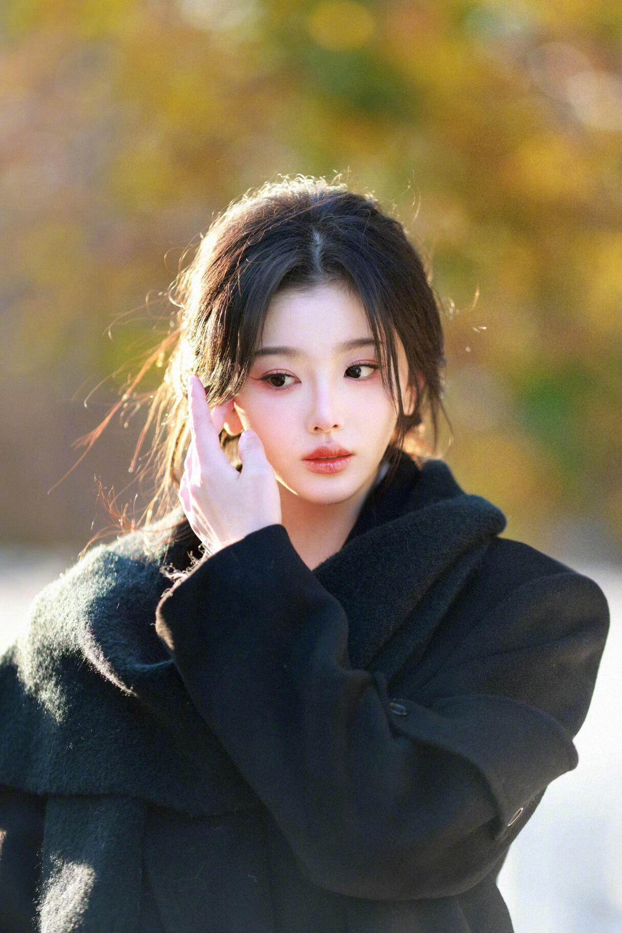 孔雪儿回应自己被说像鞠婧祎孔雪儿回应网友说自己像鞠婧祎 节目里她讲那段的时候弹幕
