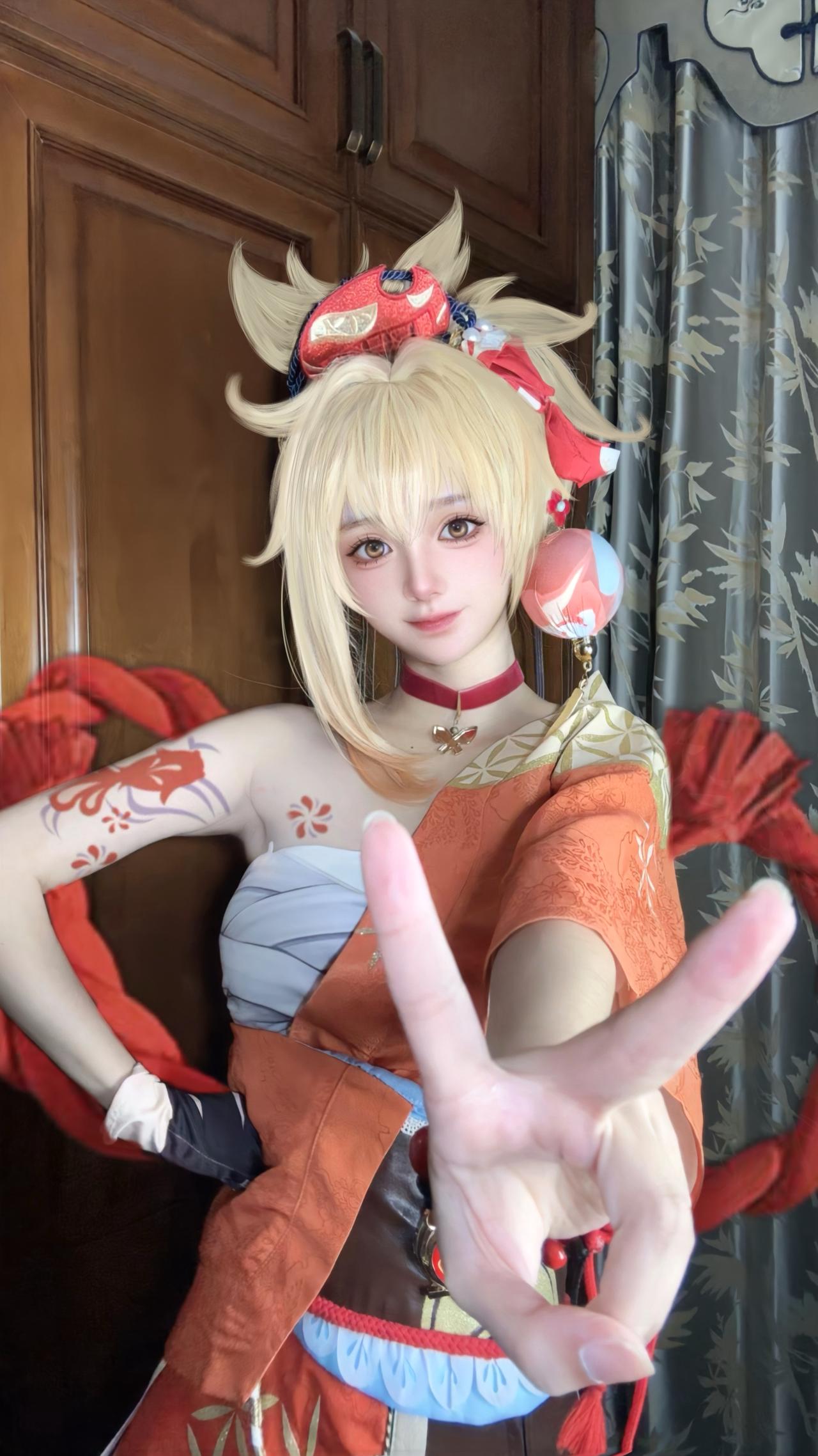 宵宫千万别出时装，我认为现在的衣装，就是她的巅峰时刻！
COSER：Kittyw