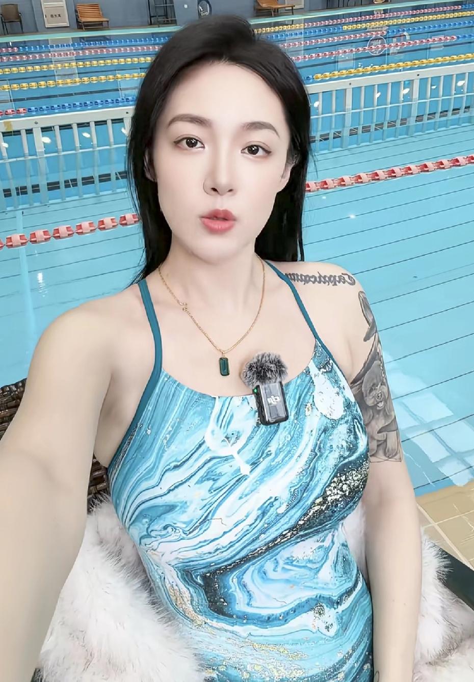 不知道为什么再好看的女的呢，只要是有纹身，我都会觉得它很脏，下意识的觉得不漂亮。