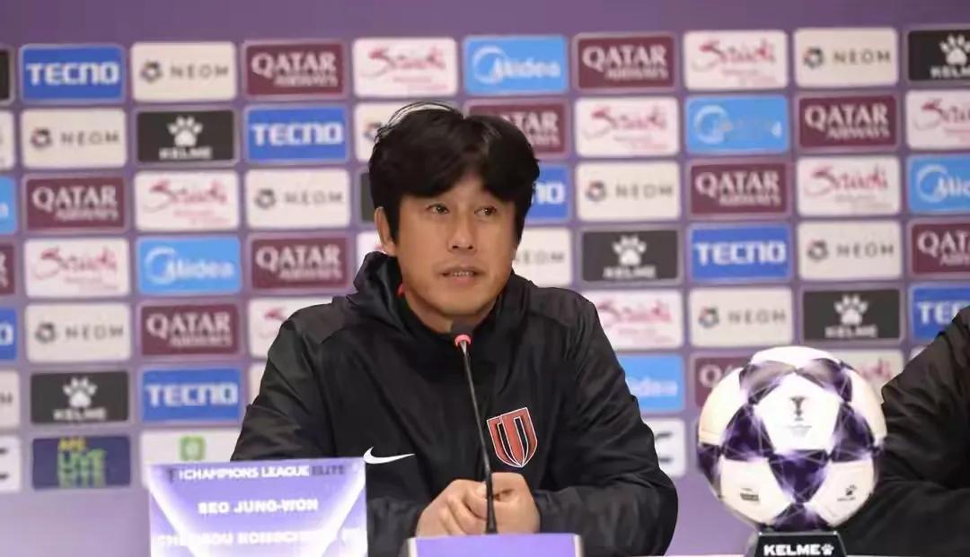 今晚6点和8点，成都蓉城、上海海港将在亚冠精英赛中客场分别对阵柔佛和神户胜利船。