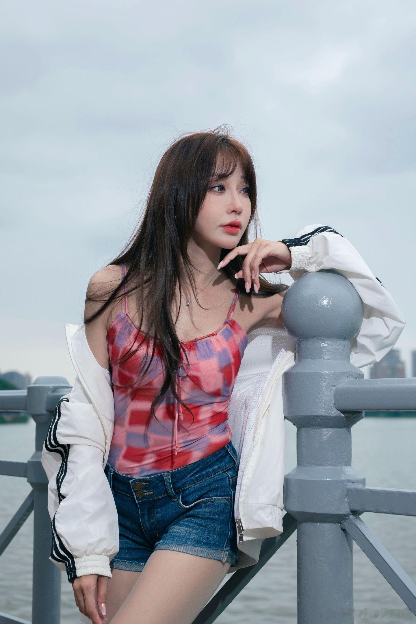 约拍美女
