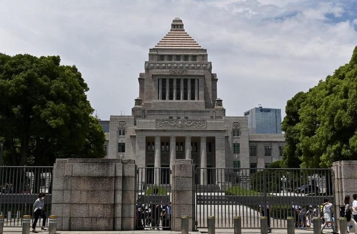 【对于特朗普访华日本政府啥态度？】
美国总统特朗普将于13日至15日对中国进行访