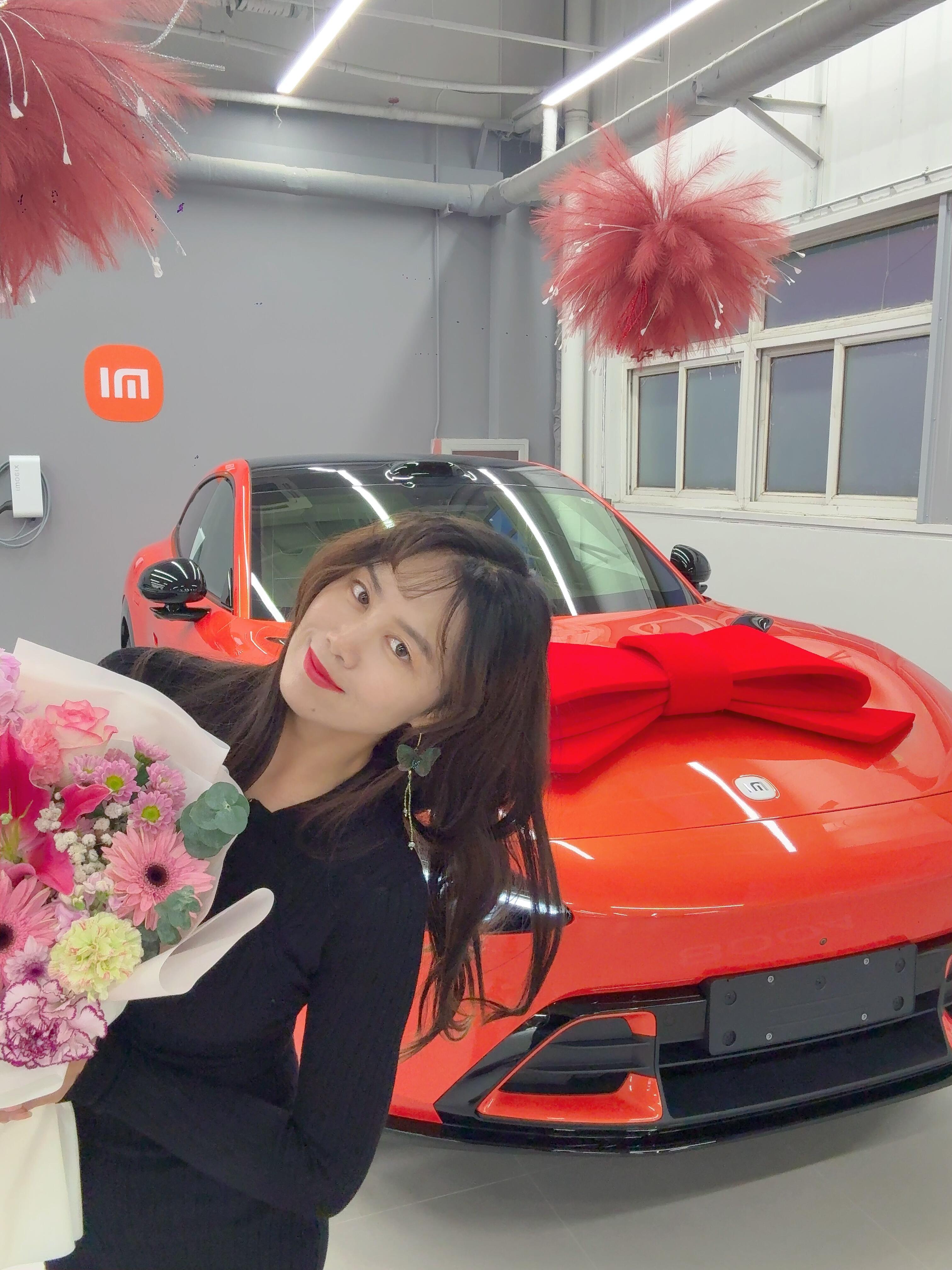 这个妇女节，小米汽车给出了最高级的致敬。女性的价值，从来不在被定义，而在于创造。