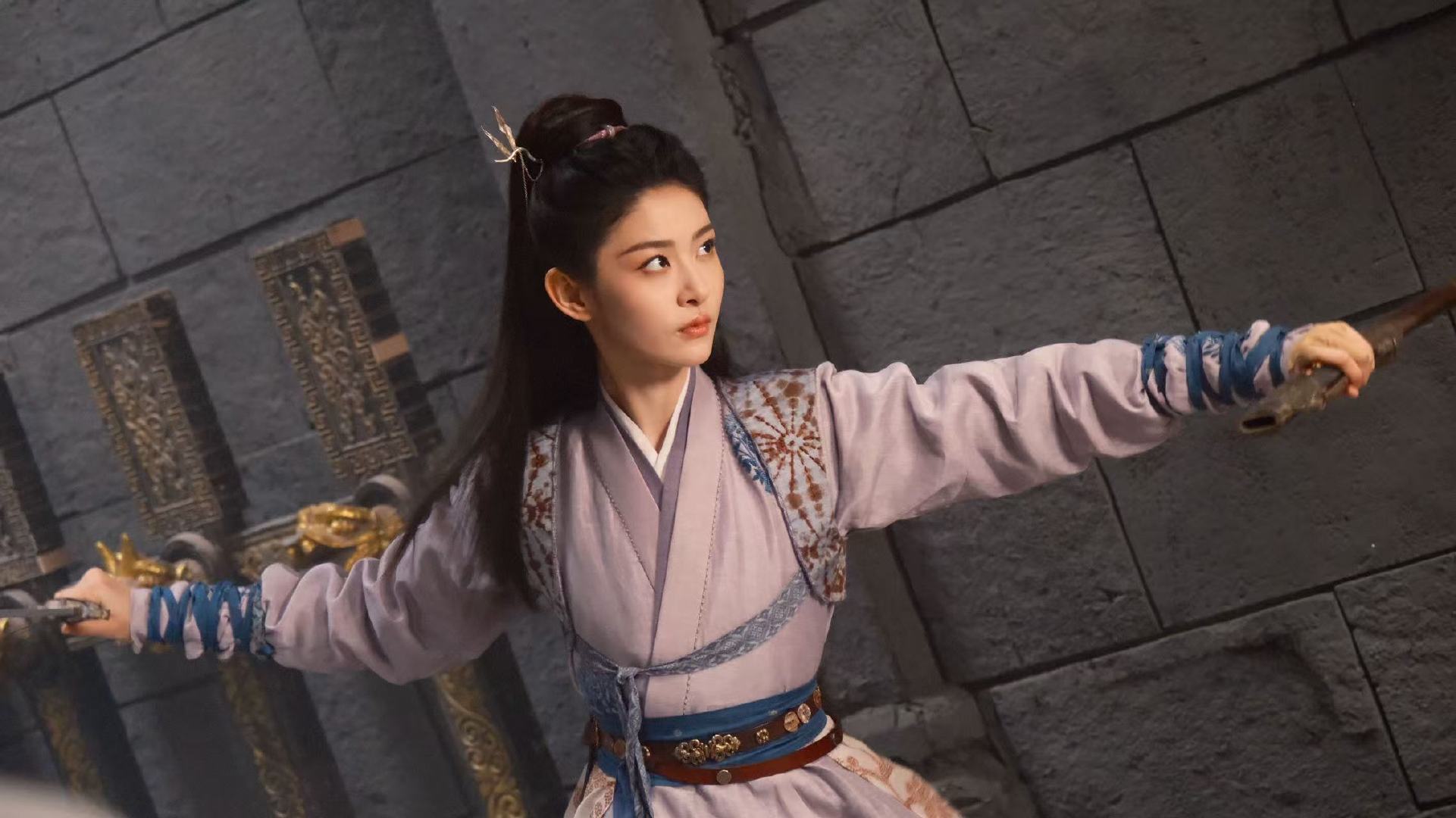 赵晴 00花买股 赵晴 事业心上来了 谁能拒绝又有事业心又有实力的00花赵晴！为