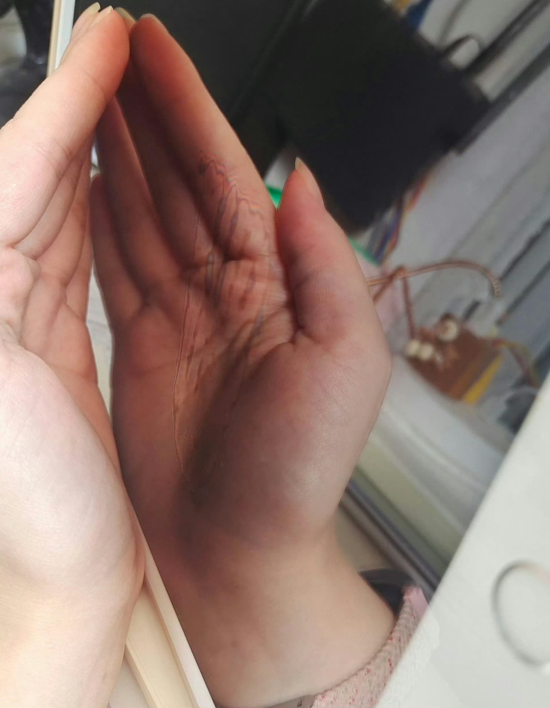 求助，我的平板怎么了 ​​​