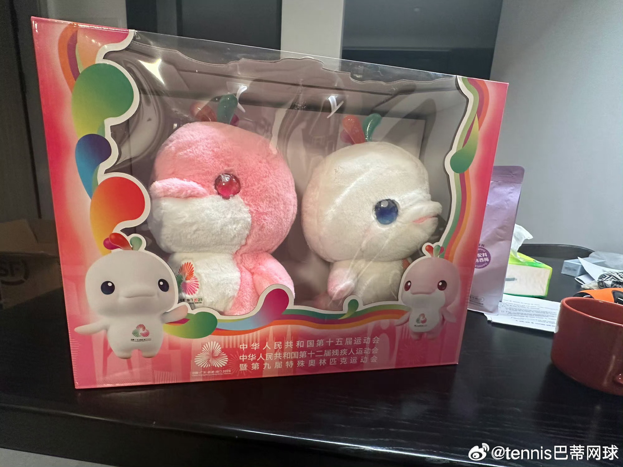 抽奖🎟️ 金粉抽玩偶🧸这个是微博官方给我的奖励（网页链接），上次有金粉说想要