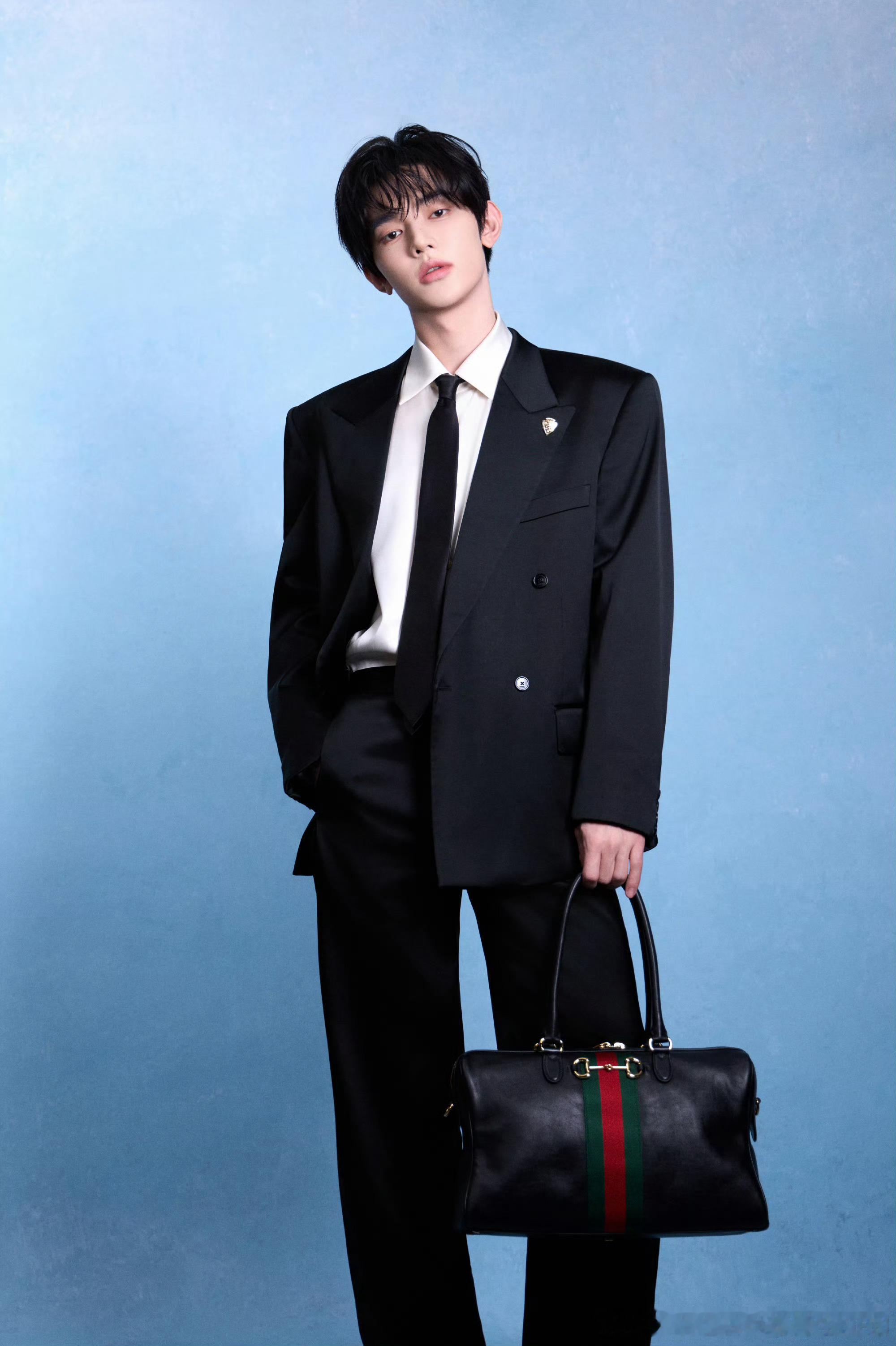 微博之夜 GUCCI 官方认领肖战、宋威龙、张凌赫、章昊、刘耀文 、倪妮、文淇 