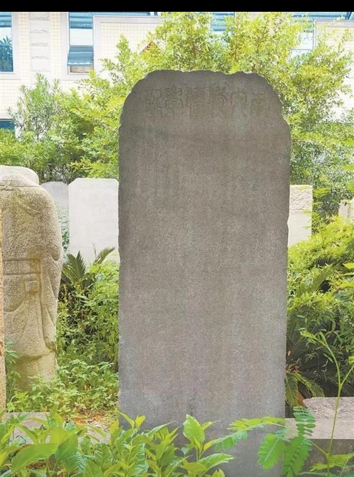 泉州明代历史名人傅夏器
傅夏器，南安丰州锦田村人（锦田村，1958年从南安县丰州