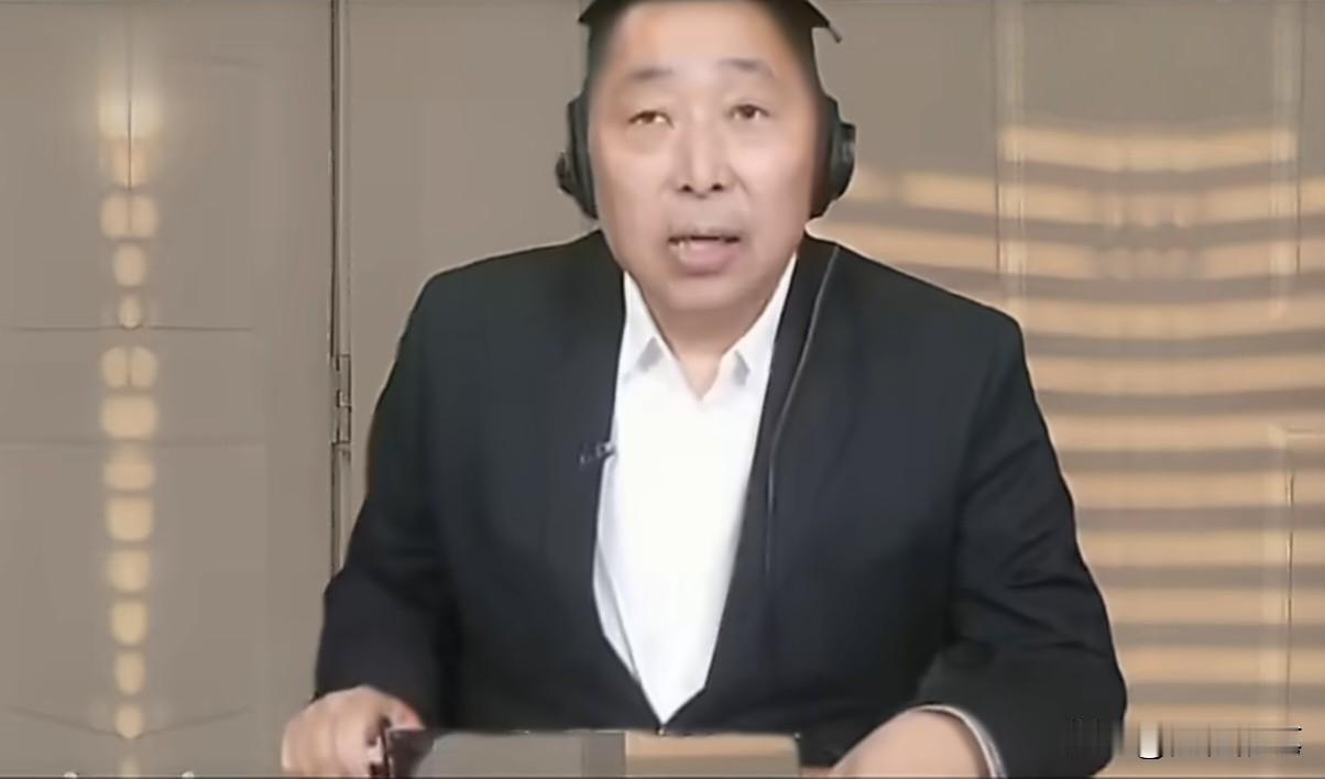 唐湘龙呼吁在台湾的中国人，在7月7日这一天，应该要花一分钟时间让自己沉淀一下，缅