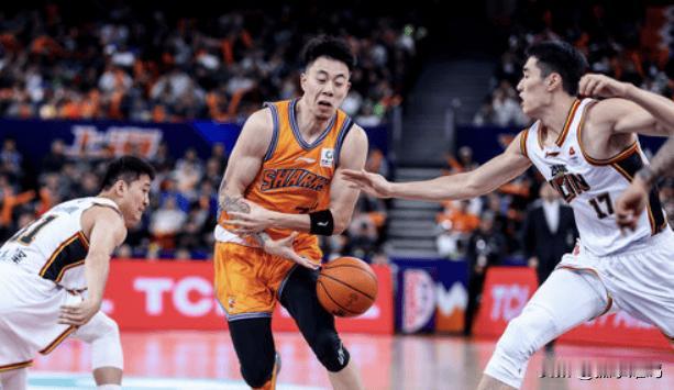 张镇麟下滑太严重了！投篮低迷没能帮助球队



上海男篮战胜吉林男篮，拿下开门红