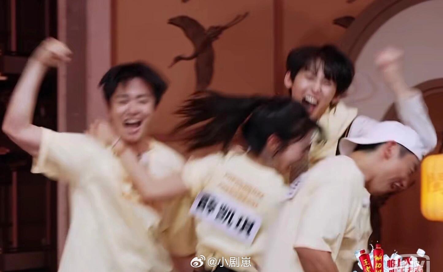 奔跑吧黄队的逆袭把谁爽到了！！本季最好看的一期跑男 门字主题的立意很有高度唐九洲