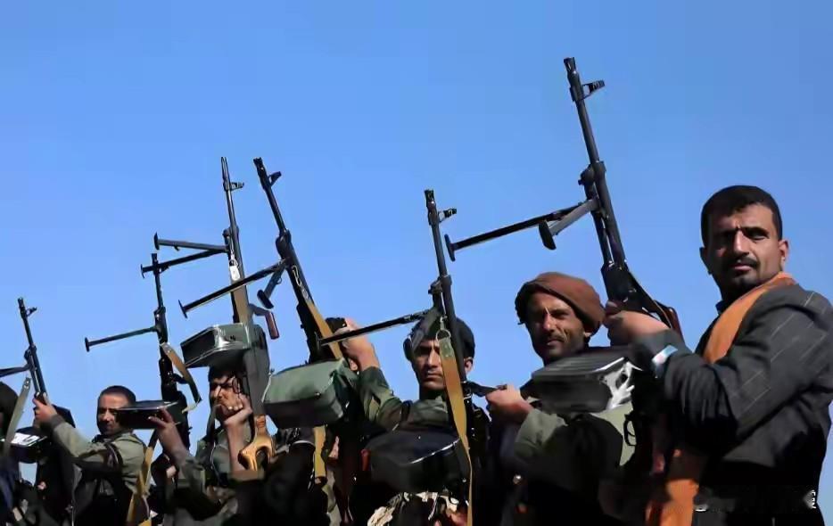 不打伊朗了！伊朗叛军调转枪口杀回叙利亚，伊拉克5个师如临大敌