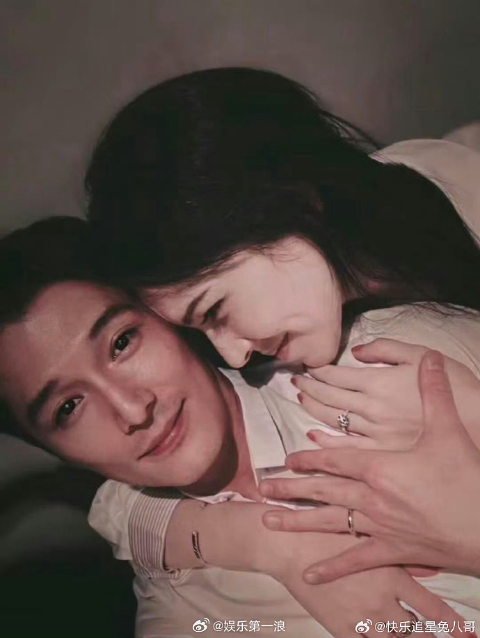 邱泽许玮甯婚礼曝邱泽许玮甯11月补办婚礼 台媒曝邱泽许玮甯11月底补办婚礼，经纪