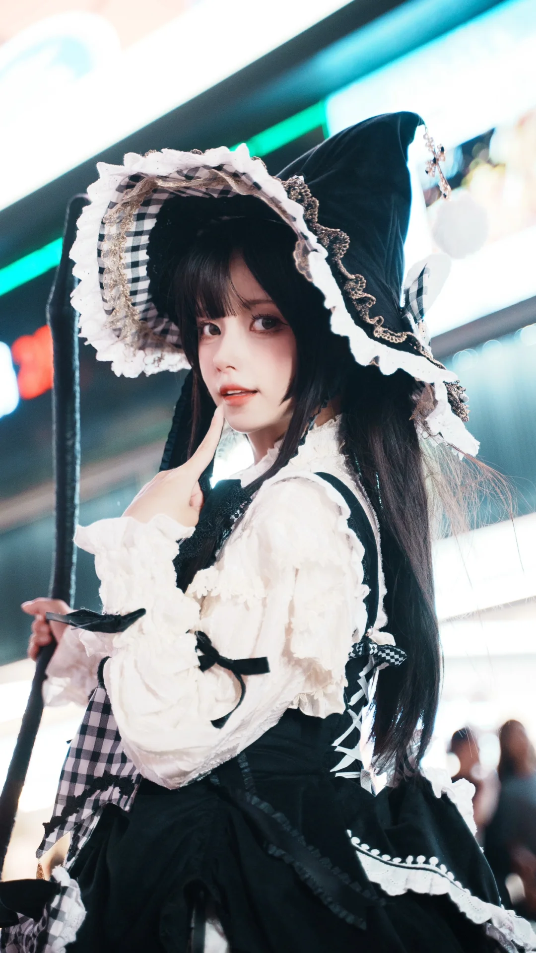 小魔女来咯