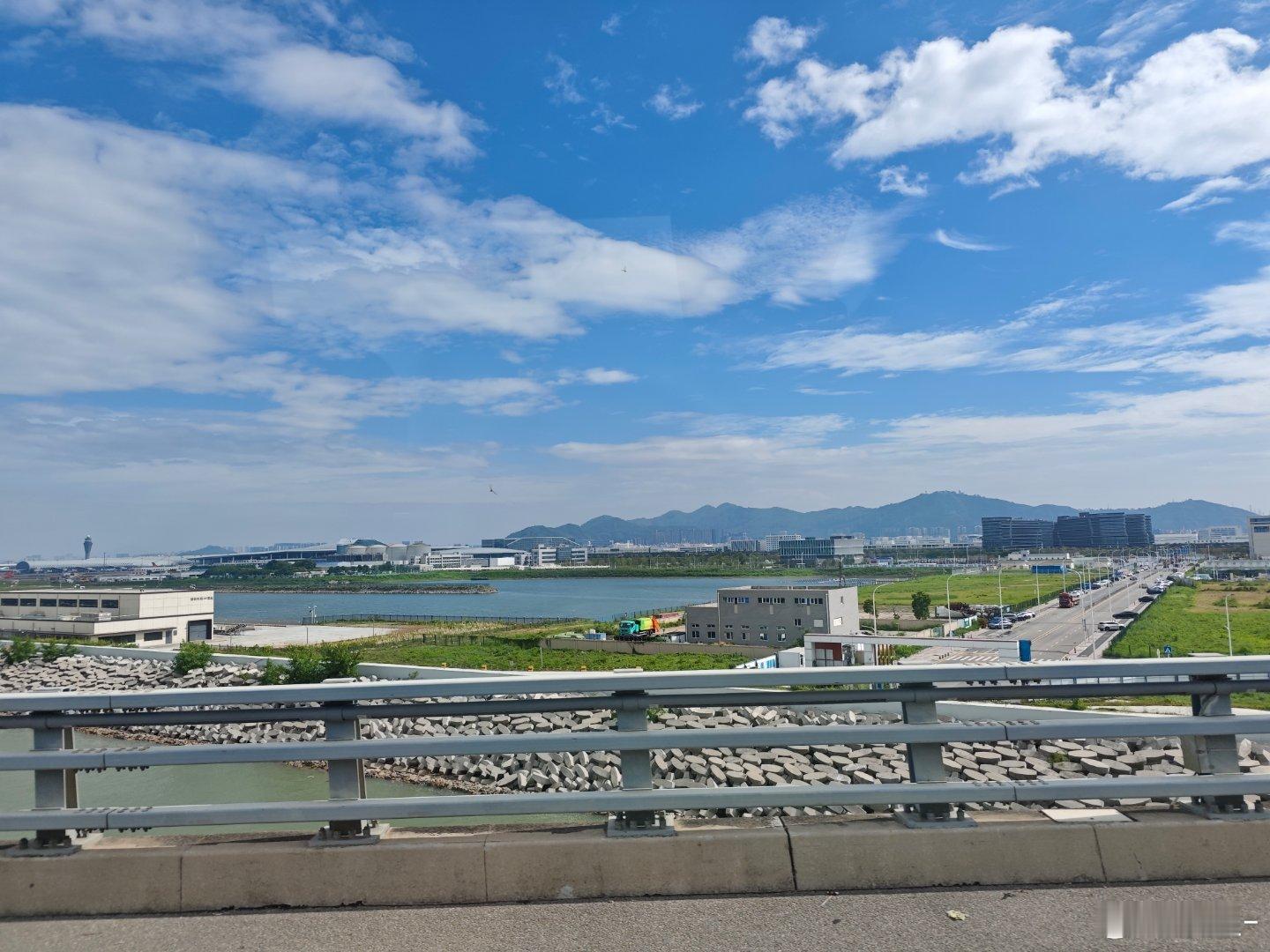 台风将至深圳为何依旧晴朗这就是暴风雨前的宁静吧……[并不简单] ​​​