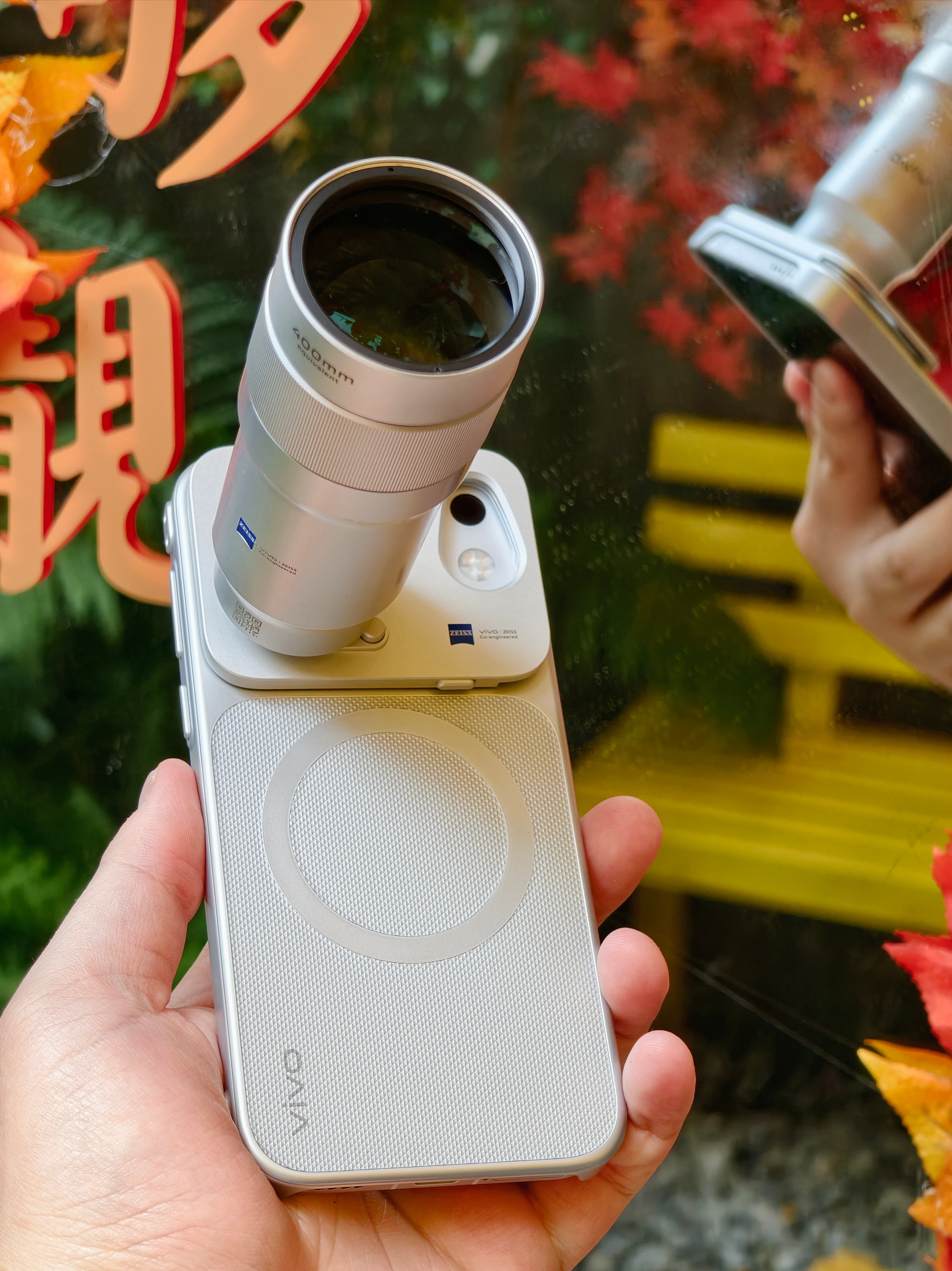 很开心能够第一批用上vivo X500，晴天配色颜值简直美的不像话，如果大家和我