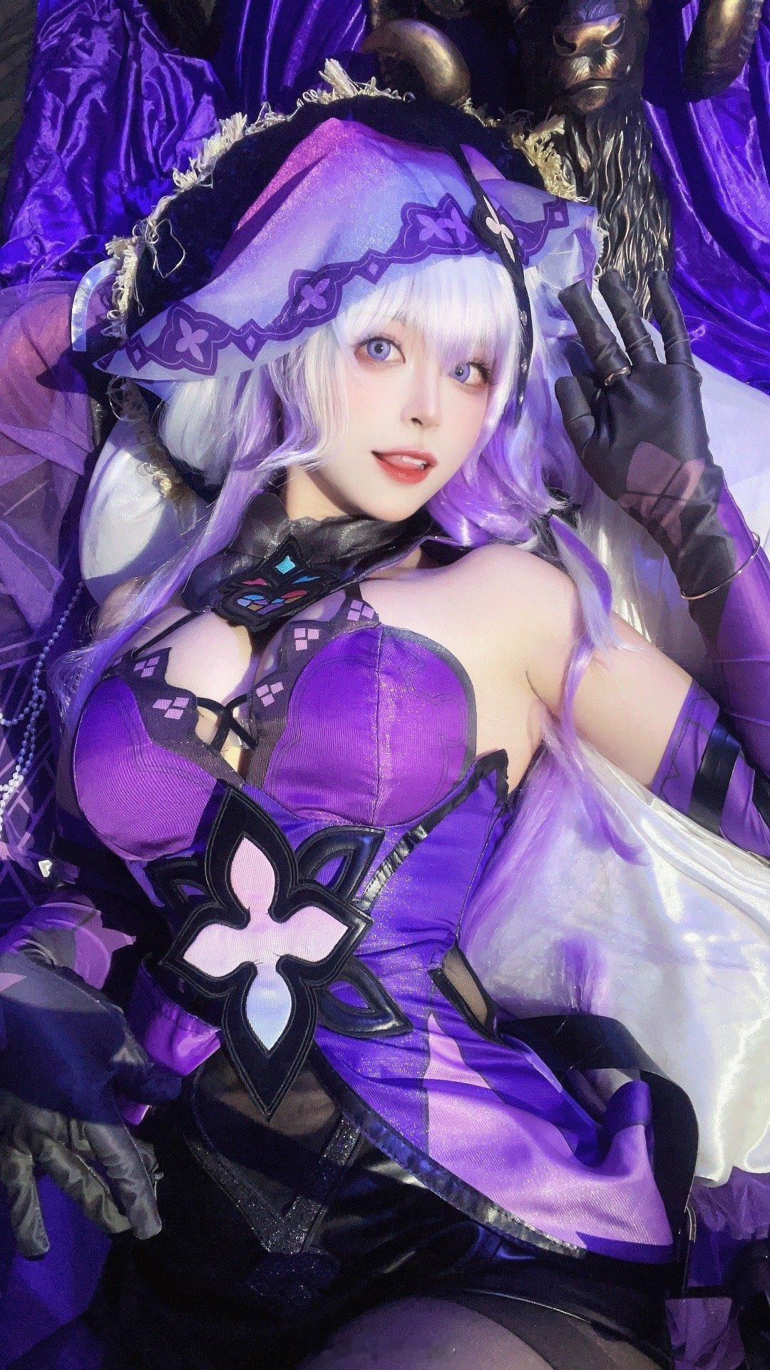 #崩坏星穹铁道[超话]##星穹铁道2.0# 黑天鹅姐姐～紫色很有韵味[酷]#星穹