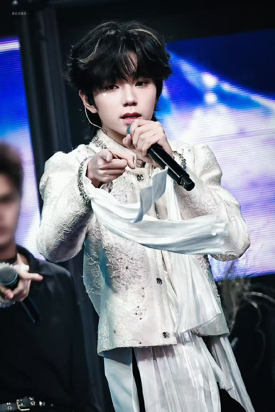 王橹杰 不撒娇不卖萌就纯要🩵TF四代新歌川渝春晚首秀 王橹杰将亮相 2026 