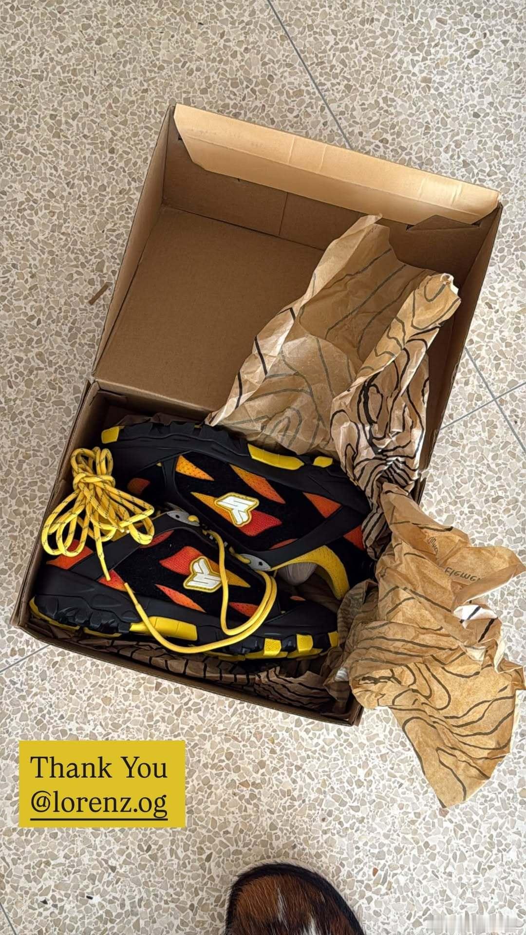 是谁已经收到了sicko x PDF Channel的秀款联名😎实物帅炸了💥