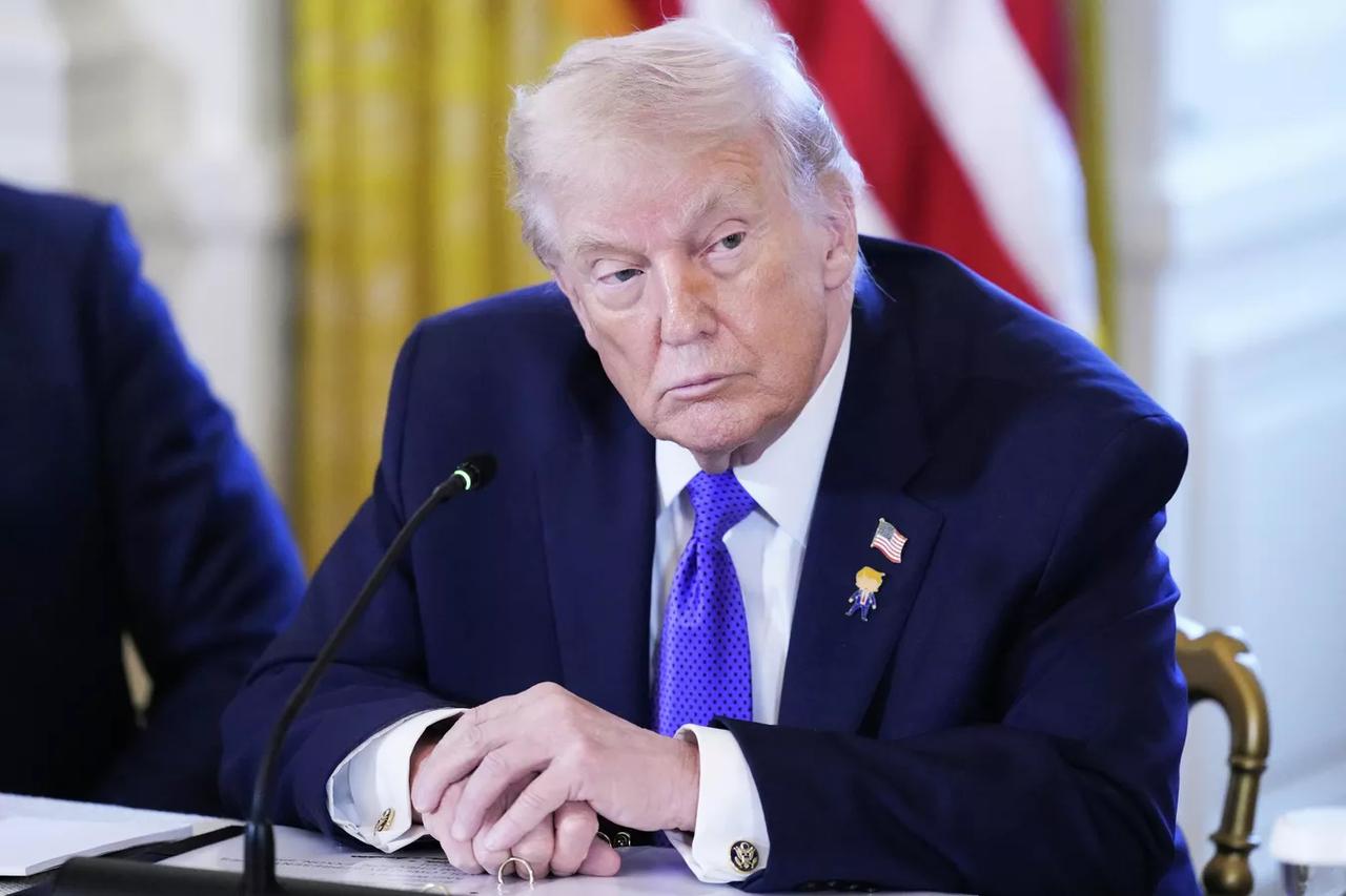 特朗普称古巴将不再从委内瑞拉获得石油和资金

1月11日，特朗普在Truth S