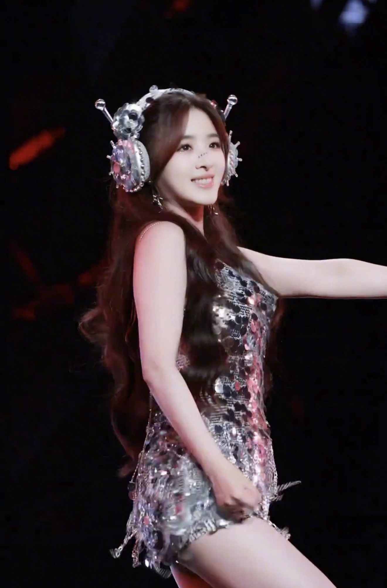 张含韵和王心凌她俩真是冻龄了 