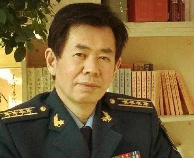 戴旭的神预言，狠狠打了谁的脸？
之前戴旭大校因鹰派言论被骂极端好战，一堆人跳出来